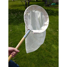 sweep net in-use close-up